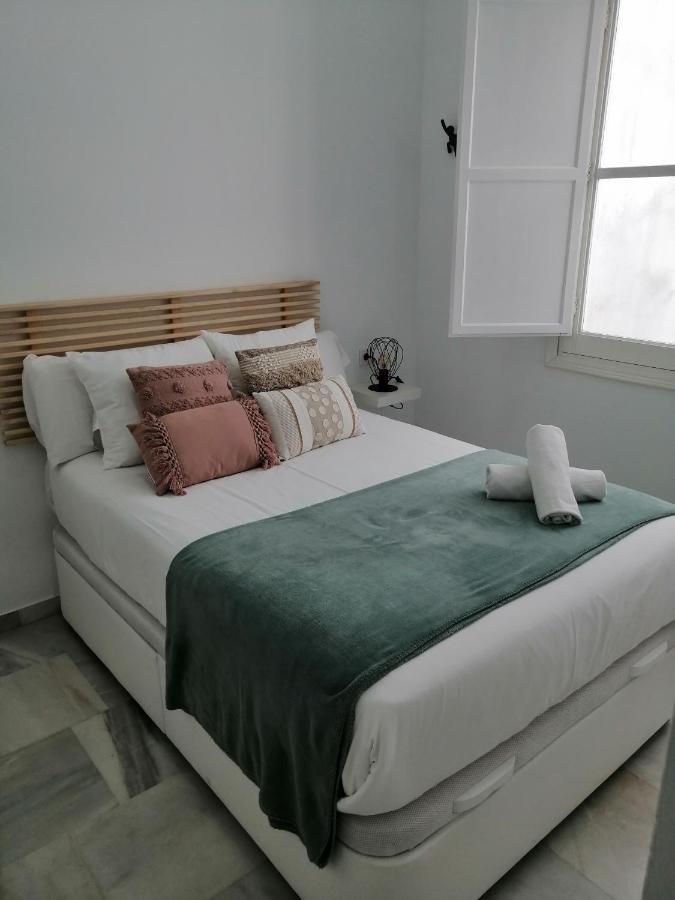 Tourist House Trajano Terraza-Piscina Apartment Севиля Екстериор снимка