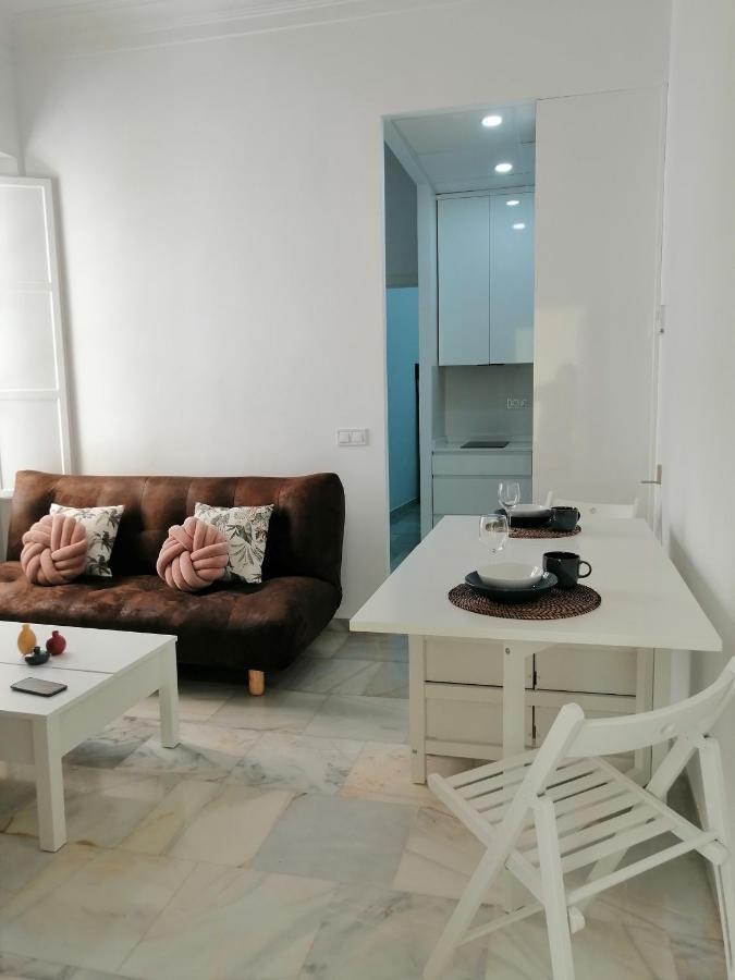 Tourist House Trajano Terraza-Piscina Apartment Севиля Екстериор снимка