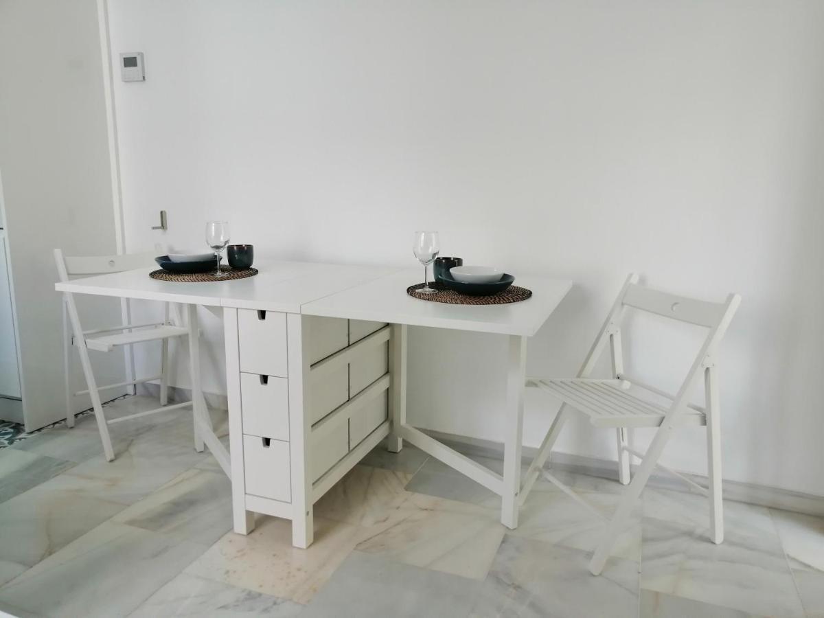 Tourist House Trajano Terraza-Piscina Apartment Севиля Екстериор снимка